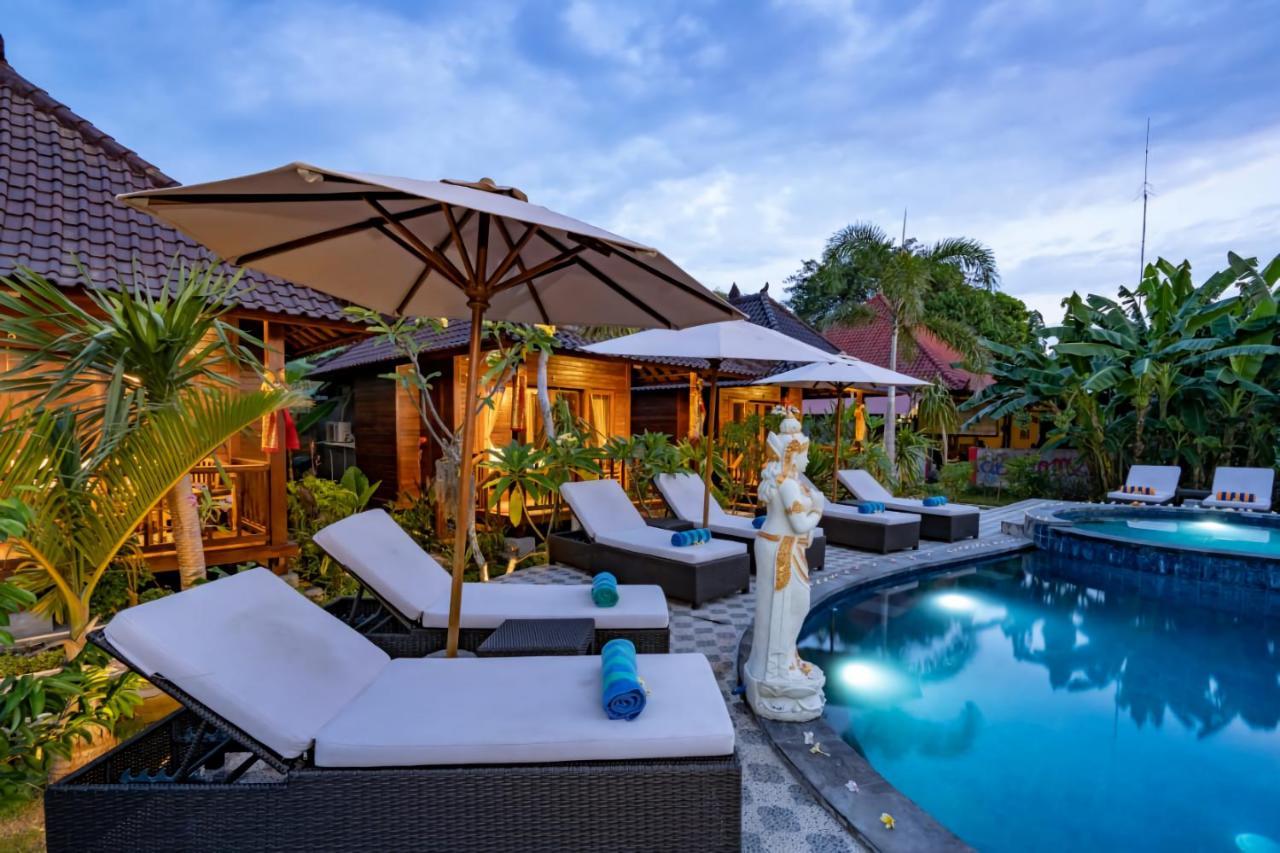 Hotel Karang Mas Lembongan Exterior foto