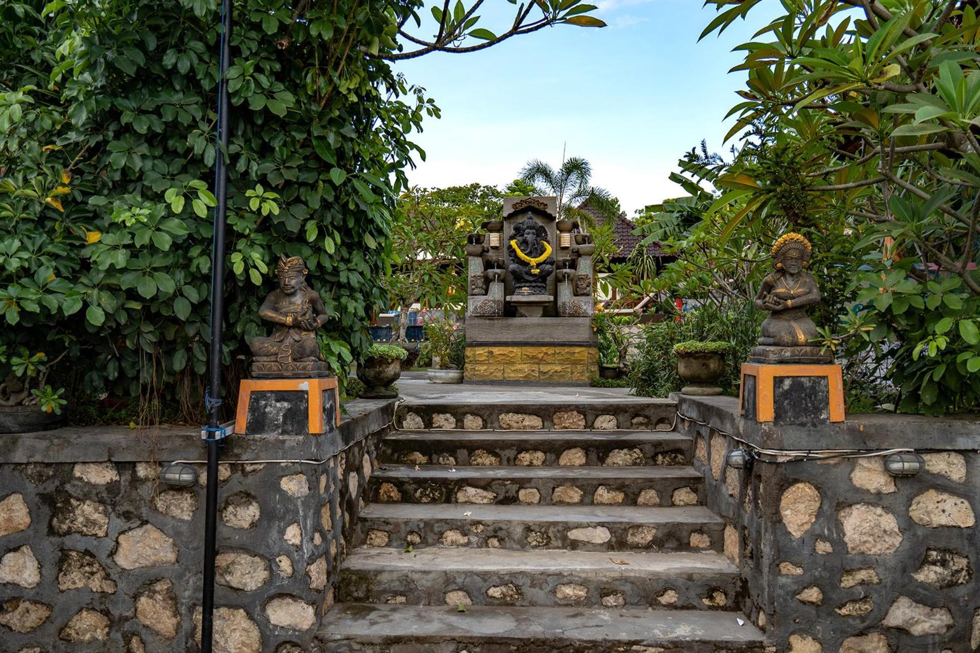 Hotel Karang Mas Lembongan Exterior foto