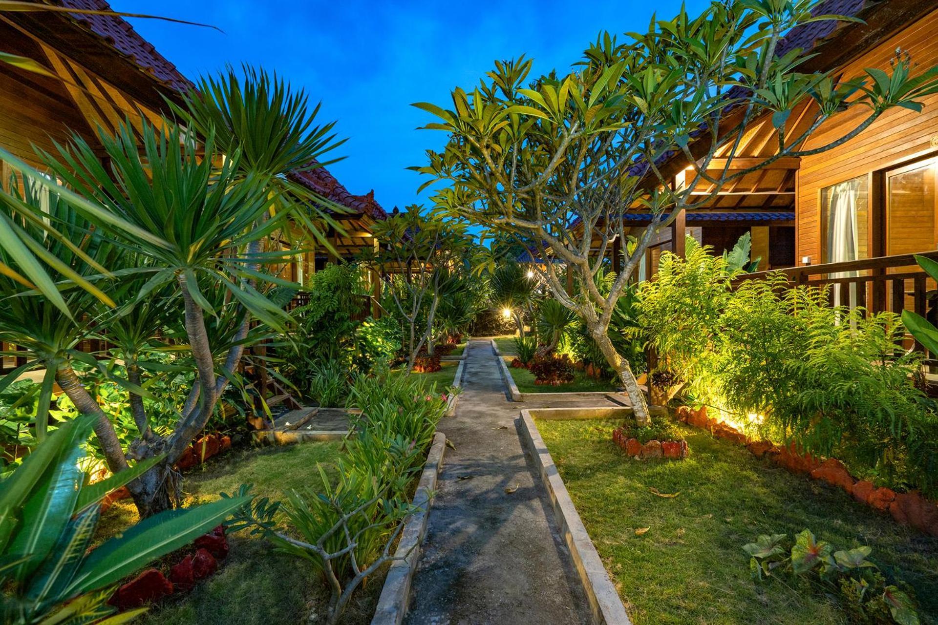 Hotel Karang Mas Lembongan Exterior foto