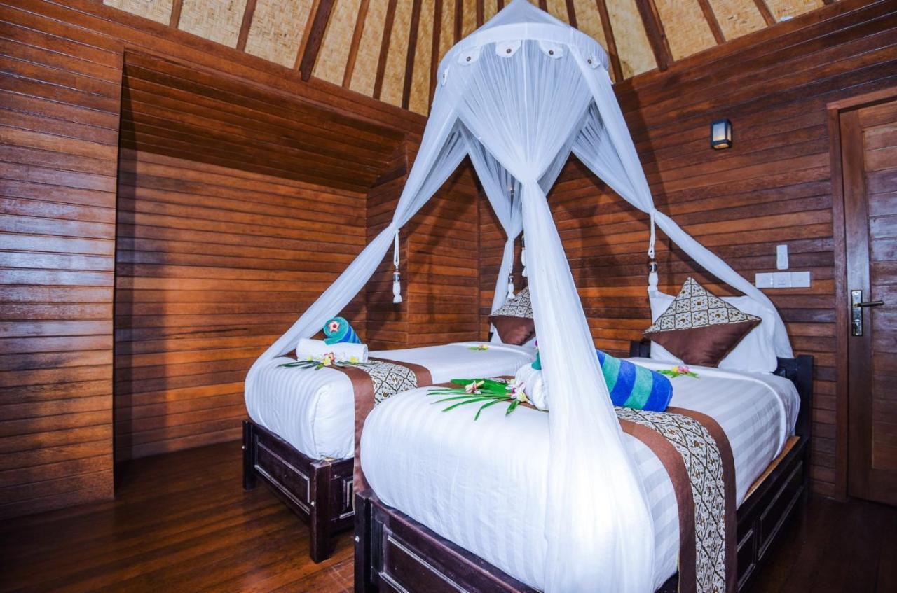 Hotel Karang Mas Lembongan Exterior foto